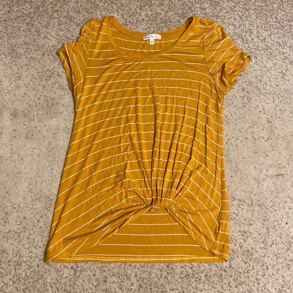 Levie Knot Front Knit Tee